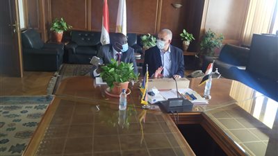 عبد العاطى يستقبل وزير الرى بدولة جنوب السودان