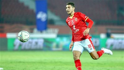 مفاجأة .. محمد شريف يعترف بتوقيعه للزمالك