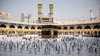 مع شروق شمس اليوم يتوجه حجاج بيت الله الحرام من المزدلفة الى منى