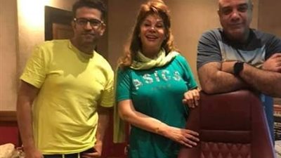 صفاء ابوالسعود تسجل أغنية 