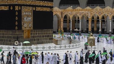 الحجاج المتعجلون ينهون أداء مناسك الحج.. بسلام