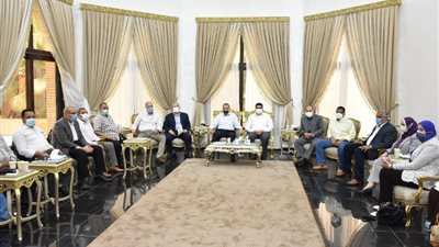 محافظ الشرقية لرؤساء المراكز والمدن: 