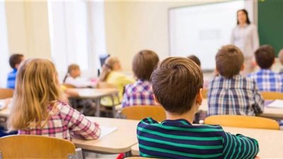تعليم النواب تبحث شكاوى زيادة مصروفات المدارس الخاصة بحضور أولياء الأمور.. التفاصيل الكاملة