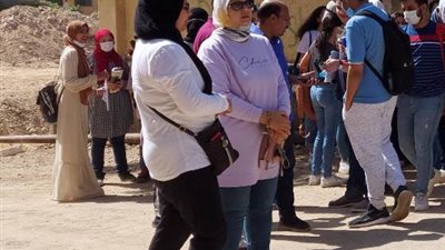ارتياح بين طلاب العلمي بالثانوية العامة بعد إمتحان اللغة الأجنبية الأولى
