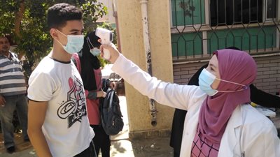 أعمال تطهير ومتابعة للإجراءات الإحترازية بمدارس الشرقية خلال إمتحانات الثانوية