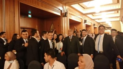 جامعة أسيوط تحصد جائزتيّ أفضل مشرف أكاديمي وأفضل فريق طلابي متطور