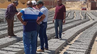 عمار مندور: إزالة 4 مصانع وتحرير 10 محاضر مخالفة فى مدينة بدر.. بالصور