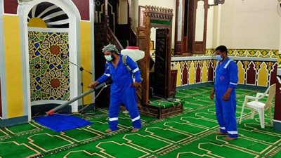 مركز ومدينة سيوة ينفذ حملة لتطهير وتعقيم المساجد بمناطق متفرقة بالمدينة
