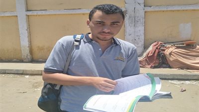 طلاب علمى علوم بأسوان: الأحياء للطالب فوق المتوسط وغير مباشرة وتحتاج لوقت أطول
