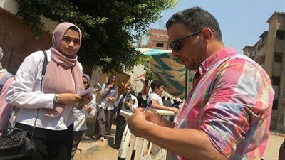 طلاب علمي علوم القليوبية: امتحان الأحياء يحتاج خريجي طب وليس ثانوية عامة