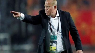 نجم الزمالك السابق يفتح النار على شوقى غريب.. ويكشف الأسباب