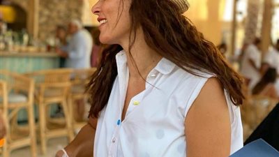 بإبتسامة رقيقة.. رشا مهدى تتألق عبر إنستجرام وتعلق : يوم جميل جدا