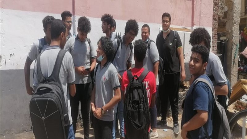 طلاب الثانوية العامة