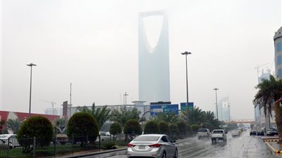 الأرصاد السعودية تحذر سكان المنطقة الجنوبية من سقوط أمطار رعدية
