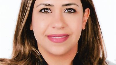 مى فريد.. مستشارًا لـ «التأمين الصحى الشامل»
