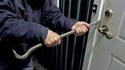 ضبط عنصر إجرامى تخصص فى سرقة المساكن والمحال بالقاهرة