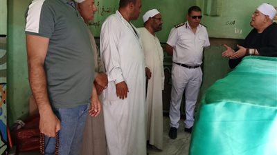 محافظة الشرقية بالاشتراك مع الطرق الصوفية تشرف على نقل ضريحين لمكان اخر معد مسبقا صور