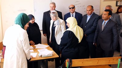 جامعة طنطا توقع الكشف الطبي على 1370 حالة بقرية ميت حبيب بسمنود