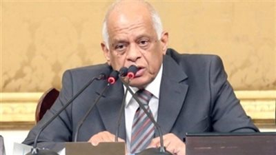 عبد العال يحيل تقرير لجنة الشئون الدستورية بشأن إقرار قرض صندوق النقد العربى للجان المختصة