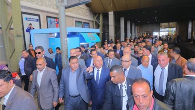 تصريح هام لوزير النقل الجديد بشأن تطوير السكة الحديد.. صور