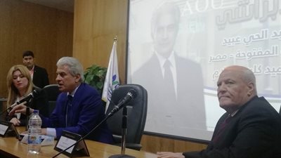 الابراشى لطلاب الجامعة العربية المفتوحة: الصحافة أهم عامل للأعلامى الناجح .. بالفيديو