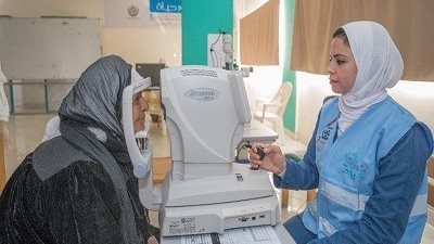 تحيا مصر: إجراء 20 ألف عملية مياه بيضاء وتسليم 132ألف نظارة للتلاميذ