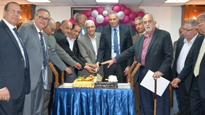 مصر للطيران تكرم 88 موظفا من المحالين للتقاعد