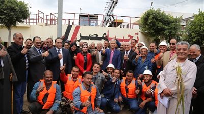 المحافظ يضع حجر الأساس لتوسعات محطة معالجة صرف صحى بركة السبع