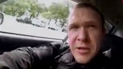 منفذ الهجوم الارهابي بنيوزيلندا يصدر بيانا معاديا للمهاجرين