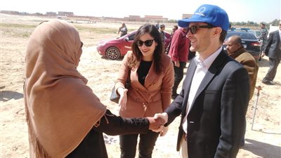عزيزة الأقصر: من عاملة إلى ليسانس الأداب ورئاسة قرية الشغب بإسنا