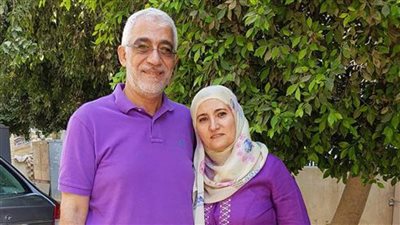 جنايات القاهرة: تجديد حبس علا القرضاوي وزوجها 45 يوما بتهمة تمويل الإرهاب