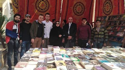 معرض للكتاب وفعاليات ثقافية وأنشطة فنية بكليات جامعة الزقازيق