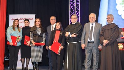 المركز الكاثوليكي للسينما يكرم وزيرة الهجرة في يوم العطاء