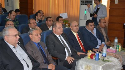 السعيد:استمرار التعاون بين المحافظة والجامعةفى تخطيط ودراسةالمشروعات المستقبلية