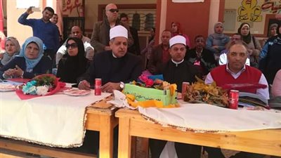 رئيس قطاع المعاهد الأزهرية يتفقد التقييم الجمهوري لمرشدات معهد سموحة بالإسكندرية
