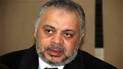 اشرف زكى يعلن اقامة دار مسنين لكبار الفنانين