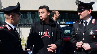ايطاليا تمنح الجنسية للمصرى رامى شحاته بعدما انقذ رفاقه بالمدرسة من الاختطاف