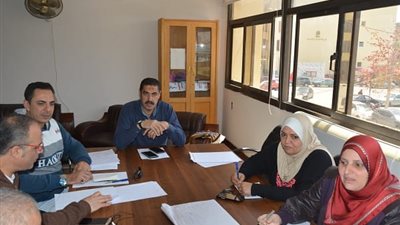 لجنة لاختيار العاملين المتميزين بجامعة الفيوم