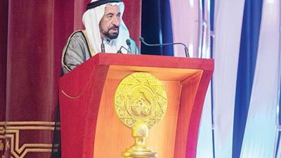 سلطان القاسمي يطلق مبادرة جديدة بختام أيام الشارقة المسرحية