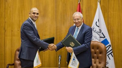 إنشاء محطة صب جاف بشرق بورسعيد