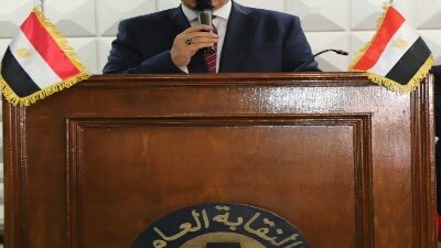 سعفان: القيادة السياسية تعمل للنهوض بصناعة الغزل والنسيج لإعادتها إلى سابق عهدها.. صور