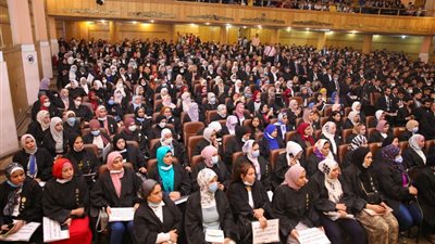 خلال ترأسه جلسة حلف اليمين.. نقيب المحامين يشرح معنى «الاستقلال» في قسم المحاماة