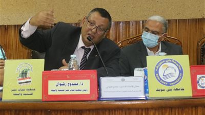 جامعة بنى سويف تشارك في حملة اتحضر للاخضر للتخلص من المخلفات الإلكترونية