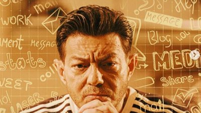 أحمد زاهر يروج لحكاية 