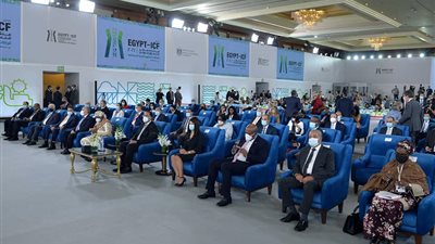 السيسى :تحديات كورونا و التغيرات المناخية تفرض علينا واقعا جديدا