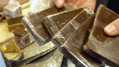 ضبط 3750 طربة حشيش في السويس أخفاها المتهمين أسفل شاحنة