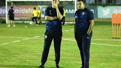بيراميدز يعقد مؤتمرا صحفياً غداً لتقديم إيهاب جلال وجهازه المعاون