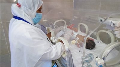 فحص ١٤٠٠ طفل بمبادرة الكشف المبكر عن الأمراض الوراثية للأطفال المبتسرين بالشرقية