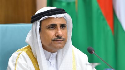 بالفيديو..رئيس البرلمان العربي: البرلمانيون يمثل حجر الزاوية في بناء الديمقراطية وتعزيز الحكم الرشيد