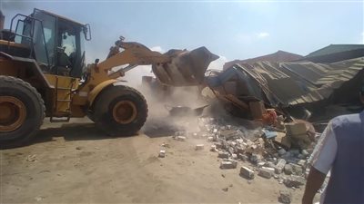 تنفيذ 29 قرارا إزالة بحي فيصل في الموجة ١٨ بالسويس